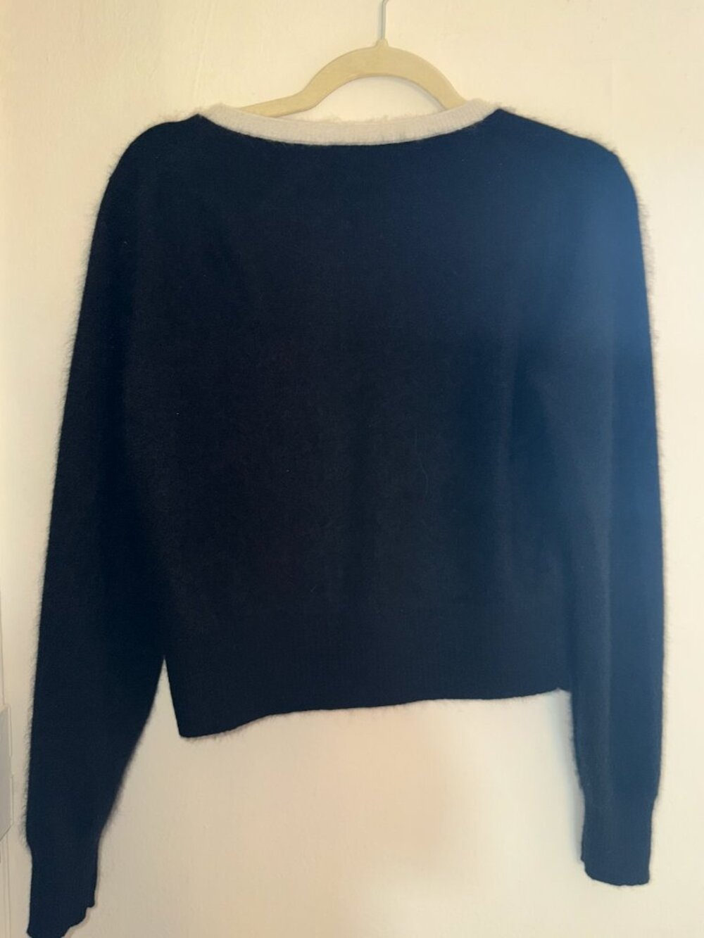 100% Cashmere Fitted Cardigan with Contrast Trim size M - Picture 2 of 5